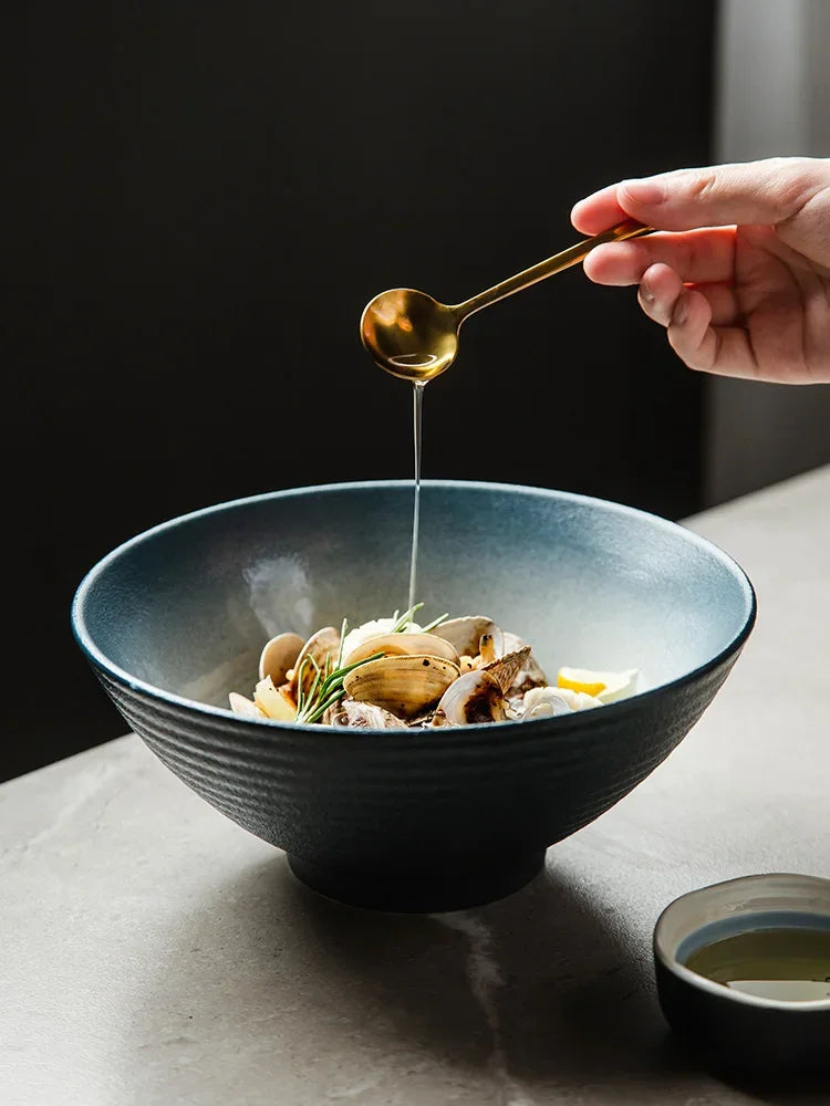 Tigela Japonesa de Cerâmica – Para Saladas e Sopas