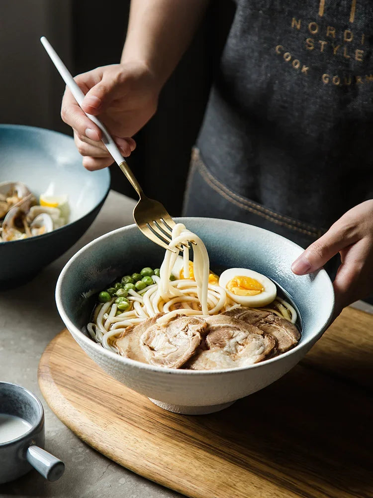 Tigela Japonesa de Cerâmica – Para Saladas e Sopas
