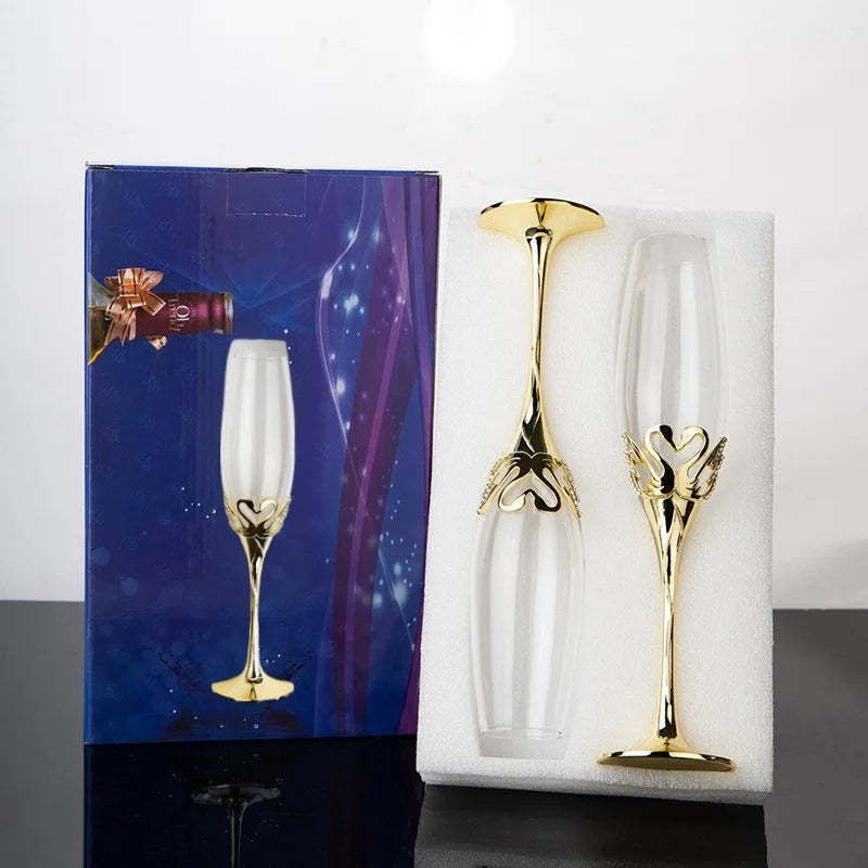 Taça de Cristal Luxo Cisne Dourado (Kit 2 taças)