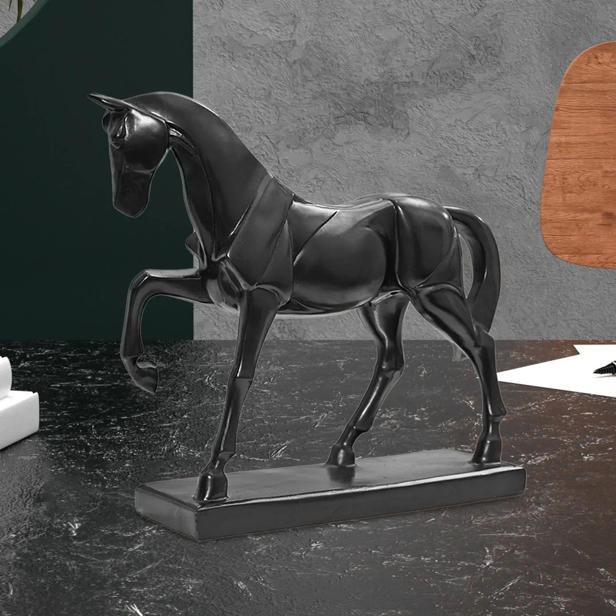Estátua de cavalo estatuetas modelo animal estatueta de mesa resina modelo animal estatuetas de cavalo para decoração de escritório jardim