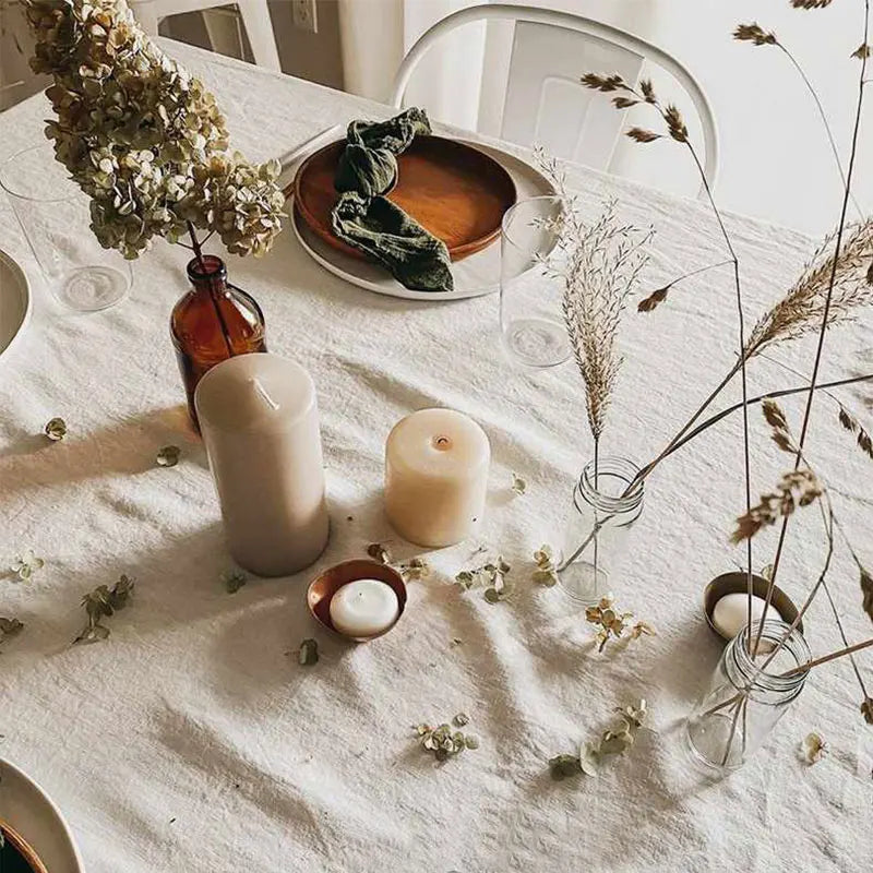Toalha de Mesa Bege Estilo Francês