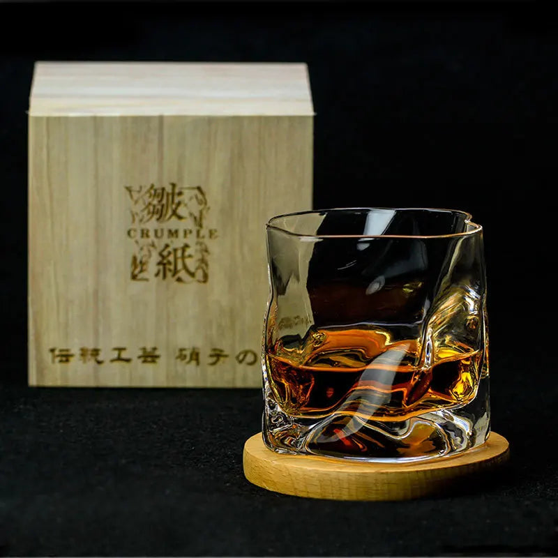 Copo de Cristal para Whisky – Design Amassado