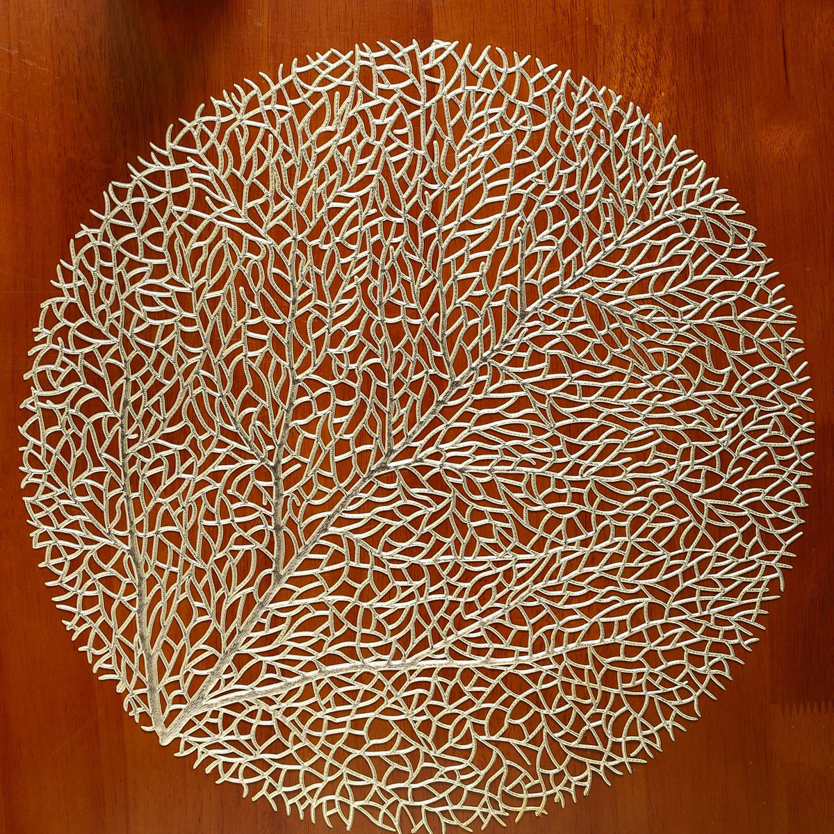 Golden Leaf Pattern PVC Table Mats – Set of 4 Elegant Placemats