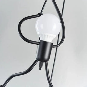 Lustre Iron Art, Lustre Moderno, Lustre Pequeno Homem, Lustre Decorativo, Lustre para Quarto Infantil, Lustre Criativo, Lustre de Ferro, Lustre com Resina, Lustre Design Exclusivo, Lustre Artístico, Lustre Base E27, Lustre Durável, Lustre Versátil, Lustre Preto, Lustre Infantil Moderno, Lustre para Quarto, Lustre para Escritório, Lustre Funcional, Lustre Estilo Contemporâneo, Lustre Charme Lúdico. Center Doce Lar