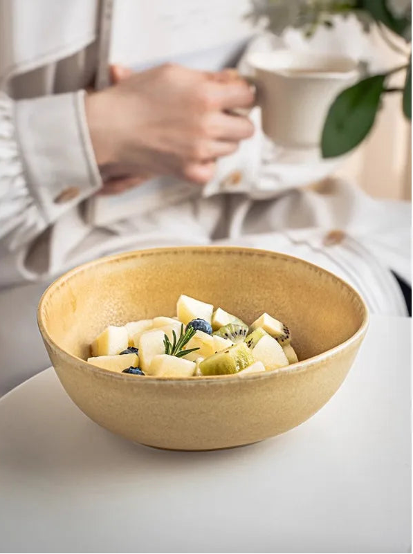 Tigela Fundo Irregular em Cerâmica – Para Massas, Saladas e Sopas