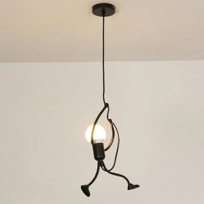 Lustre Iron Art, Lustre Moderno, Lustre Pequeno Homem, Lustre Decorativo, Lustre para Quarto Infantil, Lustre Criativo, Lustre de Ferro, Lustre com Resina, Lustre Design Exclusivo, Lustre Artístico, Lustre Base E27, Lustre Durável, Lustre Versátil, Lustre Preto, Lustre Infantil Moderno, Lustre para Quarto, Lustre para Escritório, Lustre Funcional, Lustre Estilo Contemporâneo, Lustre Charme Lúdico. Center Doce Lar